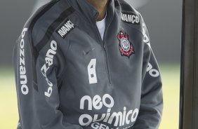 Leandro Castán durante treino do Corinthians esta manhã no CT Joaquim Grava, no Parque Ecológico do Tiete. O time se prepara para o jogo contra o Fluminense, dia 12/06, domingo a tarde, no estádio do Pacaembu, pela 4ª rodada do Brasileirão 2011