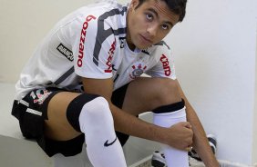 Welder nos vestiários antes da partida entre Corinthians x Fluminense, realizada esta tarde no estádio do Pacaembu, pela 4ª rodada do Campeonato Brasileiro de 2011