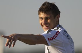 Alex durante treino do Corinthians que aconteceu esta tarde no CT Joaquim Grava, no Parque Ecolgico do Tiete. O time se prepara para o jogo contra o So Paulo, dia 26/06, domingo a tarde, no estdio do Pacaembu, pela 6 rodada do Brasileiro 2011