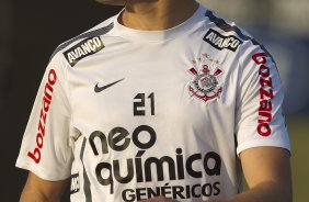 Alex durante o treino do Corinthians que aconteceu esta tarde no CT Joaquim Grava, no Parque Ecológico do Tiete. O time se prepara para o jogo contra o São Paulo, dia 26/06, domingo a tarde, no estádio do Pacaembu, pela 6ª rodada do Brasileirão 2011