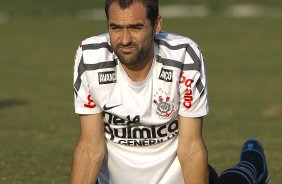 Danilo durante o treino do Corinthians que aconteceu esta tarde no CT Joaquim Grava, no Parque Ecológico do Tiete. O time se prepara para o jogo contra o São Paulo, dia 26/06, domingo a tarde, no estádio do Pacaembu, pela 6ª rodada do Brasileirão 2011