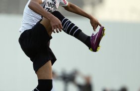 Liedson durante o treino do Corinthians que aconteceu esta tarde no CT Joaquim Grava, no Parque Ecológico do Tiete. O time se prepara para o jogo contra o São Paulo, dia 26/06, domingo a tarde, no estádio do Pacaembu, pela 6ª rodada do Brasileirão 2011