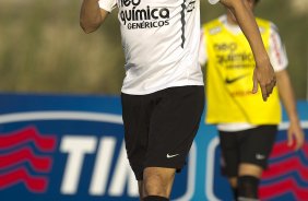 Paulo André durante o treino do Corinthians que aconteceu esta tarde no CT Joaquim Grava, no Parque Ecológico do Tiete. O time se prepara para o jogo contra o São Paulo, dia 26/06, domingo a tarde, no estádio do Pacaembu, pela 6ª rodada do Brasileirão 2011
