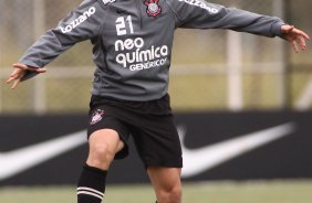 Alex do Corinthians durante treino realizado no Parque Ecolgico