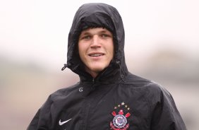 Renan do Corinthians durante treino realizado no Parque Ecolgico