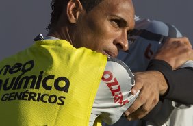 Liedson durante o treino do Corinthians que aconteceu esta tarde no CT Joaquim Grava, no Parque Ecológico do Tiete. O time se prepara para o jogo contra o Bahia/BA, amanhã, quarta-feira, dia 29/06, no estádio Roberto Santos, o Pituacu, em Salvador, pela 7ª rodada do Brasileirão 2011