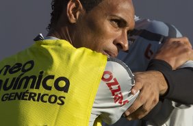 Liedson durante o treino do Corinthians que aconteceu esta tarde no CT Joaquim Grava, no Parque Ecolgico do Tiete. O time se prepara para o jogo contra o Bahia/BA, amanh, quarta-feira, dia 29/06, no estdio Roberto Santos, o Pituacu, em Salvador, pela 7 rodada do Brasileiro 2011