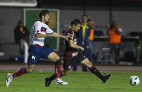 Danny Morais e Alex durante a partida entre Bahia/BA x Corinthians, realizada esta noite no estádio Roberto Santos, o Pituacu, pela 7ª rodada do Campeonato Brasileiro de 2011