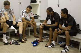 Renan; Welder; Liedson e Jorge Henrique nos vestirios antes da partida entre Bahia/BA x Corinthians, realizada esta noite no estdio Roberto Santos, o Pituacu, pela 7 rodada do Campeonato Brasileiro de 2011