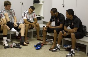 Renan; Welder; Liedson e Jorge Henrique nos vestiários antes da partida entre Bahia/BA x Corinthians, realizada esta noite no estádio Roberto Santos, o Pituacu, pela 7ª rodada do Campeonato Brasileiro de 2011