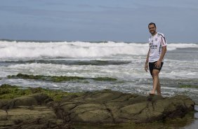 Danilo durante o treino do Corinthians que aconteceu esta manh na praia de Stella Maris, em Salvador. O time se prepara para o jogo contra o Vasco da Gama, quarta-feira, dia 06/07, no estdio do Pacaembu, pela 8 rodada do Brasileiro 2011