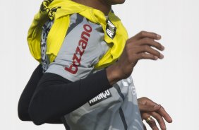 Liedson durante o treino do Corinthians que aconteceu esta manhã no CT Joaquim Grava, no Parque Ecológico do Tiete. O time se prepara para o jogo contra o Vasco da Gama, dia 06/07, quarta-feira, a noite, no estádio do Pacaembu, pela 8ª rodada do Brasileirão 2011