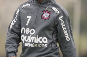 Jorge Henrique durante o treino do Corinthians que aconteceu esta tarde no CT Joaquim Grava, no Parque Ecolgico do Tiete. O time se prepara para o jogo contra o Vasco da Gama, dia 06/07, quarta-feira, a noite, no estdio do Pacaembu, pela 8 rodada do Brasileiro 2011