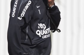 Tite durante o treino do Corinthians que aconteceu esta manh no CT Joaquim Grava, no Parque Ecolgico do Tiete. O time se prepara para o jogo contra o Atltico-GO, dia 10/07, domingo a tarde, no estdio Serra Dourada, pela 9 rodada do Brasileiro 2011