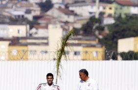 Ramon e o tcnico Tite durante Treino do Corinthians realizado no CT Joaquim Grava