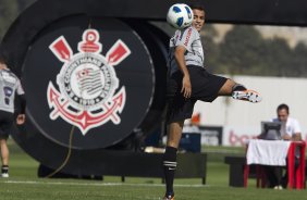 Welder durante o treino do Corinthians esta manh no CT Joaquim Grava, no Parque Ecolgico do Tiete. O time se prepara para o jogo contra o Ava, domingo a tarde, dia 31/07, no estdio da Ressacada, pela 13 rodada do Brasileiro 2011