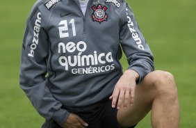 Alex durante o treino do Corinthians esta manh no CT Joaquim Grava, no Parque Ecolgico do Tiete. O time se prepara para o jogo contra o Ava, amanh domingo a tarde, dia 31/07, no estdio da Ressacada, pela 13 rodada do Brasileiro 2011