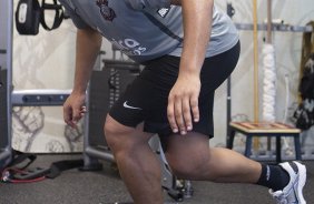 Adriano durante o treino do Corinthians esta tarde no CT Joaquim Grava, no Parque Ecolgico do Tiete. O time se prepara para o jogo contra o Amrica-MG, amanh quarta-feira a noite, dia 03/08, no estdio do Pacaembu, pela 14 rodada do Brasileiro 2011