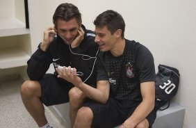 Paulo André e Alex nos vestiários ants da partida entre Corinthians x América-MG, realizada esta noite no estádio do Pacaembu, 14ª rodada do Campeonato Brasileiro de 2011
