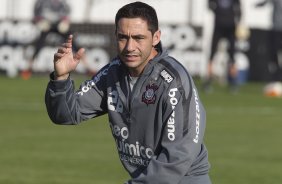 Chico durante o treino do Corinthians esta tarde no CT Joaquim Grava, no Parque Ecolgico do Tiete. O time se prepara para o jogo contra o Atltico-PR, domingo a tarde, dia 07/08, no estdio da Arena da Baixada, pela 15 rodada do Brasileiro 2011