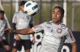 Jorge Henrique durante o treino do Corinthians esta tarde no CT Joaquim Grava, no Parque Ecolgico do Tiete. O time se prepara para o jogo contra o Atltico-PR, domingo a tarde, dia 07/08, no estdio da Arena da Baixada, pela 15 rodada do Brasileiro 2011