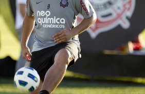 Adriano durante o treino do Corinthians esta tarde no CT Joaquim Grava, no Parque Ecolgico do Tiete. O time se prepara para o jogo contra o Cear, domingo a tarde, dia 14/08, no estdio do Pacaembu, pela 16 rodada do Brasileiro 2011