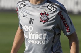 Alex durante o treino do Corinthians esta tarde no CT Joaquim Grava, no Parque Ecolgico do Tiete. O time se prepara para o jogo contra o Cear, domingo a tarde, dia 14/08, no estdio do Pacaembu, pela 16 rodada do Brasileiro 2011