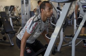 Liedson durante o treino do Corinthians esta tarde no CT Joaquim Grava, no Parque Ecolgico do Tiete. O time se prepara para o jogo contra o Cear, domingo a tarde, dia 14/08, no estdio do Pacaembu, pela 16 rodada do Brasileiro 2011