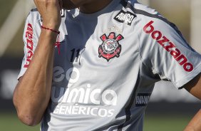 Luis Ramirez durante o treino do Corinthians esta tarde no CT Joaquim Grava, no Parque Ecolgico do Tiete. O time se prepara para o jogo contra o Cear, domingo a tarde, dia 14/08, no estdio do Pacaembu, pela 16 rodada do Brasileiro 2011