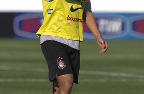 Ralf durante o treino do Corinthians esta tarde no CT Joaquim Grava, no Parque Ecolgico do Tiete. O time se prepara para o jogo contra o Cear, domingo a tarde, dia 14/08, no estdio do Pacaembu, pela 16 rodada do Brasileiro 2011