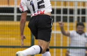 Alex vibra com seu gol durante a partida entre Corinthians x Cear, realizada esta tarde no estdio do Pacaembu, vlida pela 16 rodada do Campeonato Brasileiro de 2011