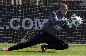 Julio Cesar durante o treino do Corinthians esta manh no CT Joaquim Grava, no Parque Ecolgico do Tiete. O time se prepara para o jogo contra o Coritiba, amanh, dia 04/09, domingo a tarde, no estdio Couto Pereira, vlida pela 21 rodada do Brasileiro 2011