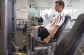 Alex durante o treino do Corinthians, esta manh no CT Joaquim Grava, no Parque Ecolgico do Tiete, que serviu como preparao para o jogo contra o Fluminense, amanh, dia 11/09, domingo a tarde, no Engenho, vlida pela 23 rodada do Brasileiro 2011