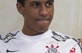 Paulinho durante o treino do Corinthians, esta manh no CT Joaquim Grava, no Parque Ecolgico do Tiete, que serviu como preparao para o jogo contra o Fluminense, amanh, dia 11/09, domingo a tarde, no Engenho, vlida pela 23 rodada do Brasileiro 2011