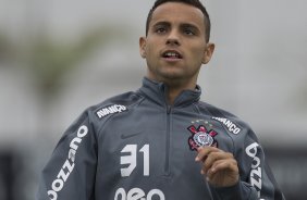 Welder durante o treino do Corinthians, esta manh no CT Joaquim Grava, no Parque Ecolgico do Tiete, que serviu como preparao para o jogo contra o Fluminense, amanh, dia 11/09, domingo a tarde, no Engenho, vlida pela 23 rodada do Brasileiro 2011