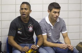 Jorge Henrique e Alex nos vestirios antes da partida entre Fluminense x Corinthians, realizada esta tarde no estdio do Engenho, na cidade do Rio de Janeiro, pela 23 rodada do Campeonato Brasileiro de 2011