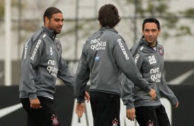 Adriano durante treino do Corinthians realizado no Centro de treinamento Joaquim Grava