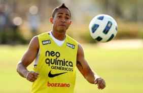 Jorge Henrique durante treino do Corinthians realizado no Centro de treinamento Joaquim Grava