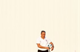 O tcnico Tite durante treino do Corinthians realizado no Centro de treinamento Joaquim Grava