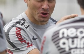 Alex durante o treino desta manh no CT Joaquim Grava, no Parque Ecolgico do Tiete, o prximo jogo ser contra o Atltico-GO, domingo, dia 09/10, no Pacaembu, vlida pela 28 rodada do Brasileiro 2011