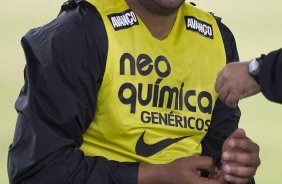 O atacante Adriano durante o treino desta manh no CT Joaquim Grava, no Parque Ecolgico do Tiete, o prximo jogo ser contra o Atltico-GO, domingo, dia 09/10, no Pacaembu, vlida pela 28 rodada do Brasileiro 2011