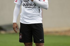 Adriano durante o treino desta tarde no CT Joaquim Grava, no Parque Ecolgico do Tiete, o prximo jogo ser contra o Botafogo, amanh, quarta-feira a noite, dia 12/10, no Pacaembu, vlida pela 29 rodada do Brasileiro 2011