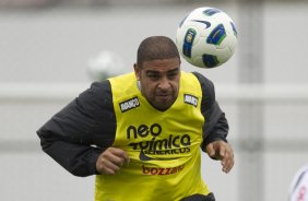 Adriano durante o treino desta manh no CT Joaquim Grava, no Parque Ecolgico do Tiete, o prximo jogo ser contra o Cruzeiro, amanh, domingo, dia 16/10, na Serejo, vlida pela 30 rodada do Brasileiro 2011