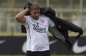 Adriano durante o treino esta tarde no CT Joaquim Grava, no Parque Ecolgico do Tiete, o prximo jogo ser contra o Internacional/RS, domingo, dia 23/10, no estdio Beira-Rio, vlida pela 31 rodada do Brasileiro 2011