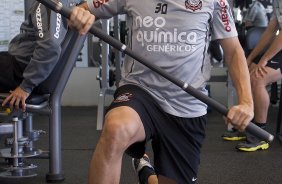 Paulo Andr durante o treino na academia esta manh no CT Joaquim Grava, no Parque Ecolgico do Tiete, o prximo jogo ser contra o Internacional/RS, domingo, dia 23/10, no estdio Beira-Rio, vlida pela 31 rodada do Brasileiro 2011