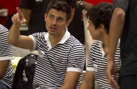 Alex e Willian nos vestiários antes da partida entre Internacional/RS x Corinthians, realizada esta tarde no estádio Beira Rio, em Porto Alegre/RS, válida pela 31ª rodada do Campeonato Brasileiro de 2011