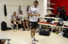 Leandro Castán nos vestiários antes da partida entre Internacional/RS x Corinthians, realizada esta tarde no estádio Beira Rio, em Porto Alegre/RS, válida pela 31ª rodada do Campeonato Brasileiro de 2011