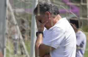 Tite durante o jogo treino contra o So Bernardo esta manh no CT Joaquim Grava, no Parque Ecolgico do Tiete, o prximo jogo ser contra o Ava, domingo, dia 30/10, no Pacaembu, vlida pela 32 rodada do Brasileiro 2011