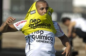 Emerson durante o treino desta tarde no CT Joaquim Grava, no Parque Ecolgico do Tiete, o prximo jogo ser contra o Ava, domingo, dia 30/10, no Pacaembu, vlida pela 32 rodada do Brasileiro 2011