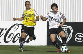 Morais e Willian durante o treino desta tarde no CT Joaquim Grava, no Parque Ecolgico do Tiete, o prximo jogo ser contra o Ava, domingo, dia 30/10, no Pacaembu, vlida pela 32 rodada do Brasileiro 2011